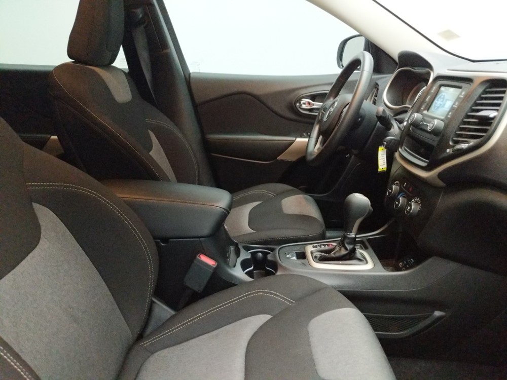2018 Jeep Cherokee - Passenger Front Seat