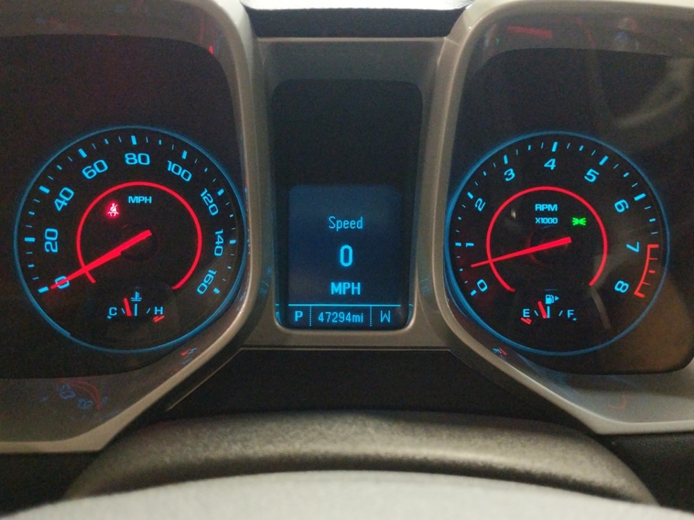 2015 Chevrolet Camaro - Odometer Close Up