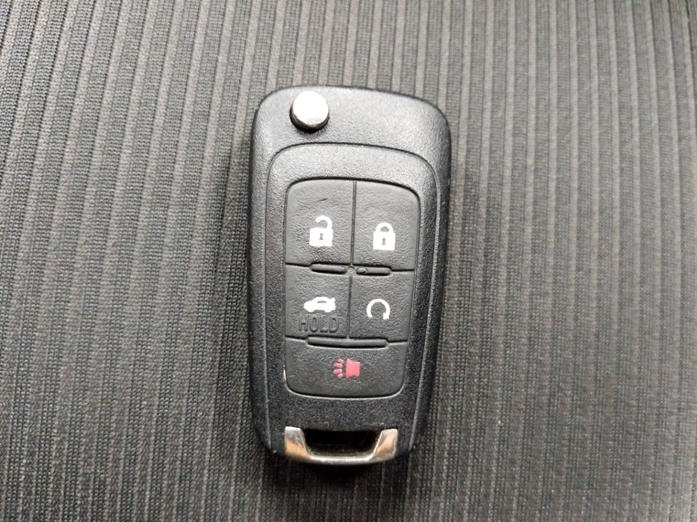 2015 Chevrolet Camaro - Keys