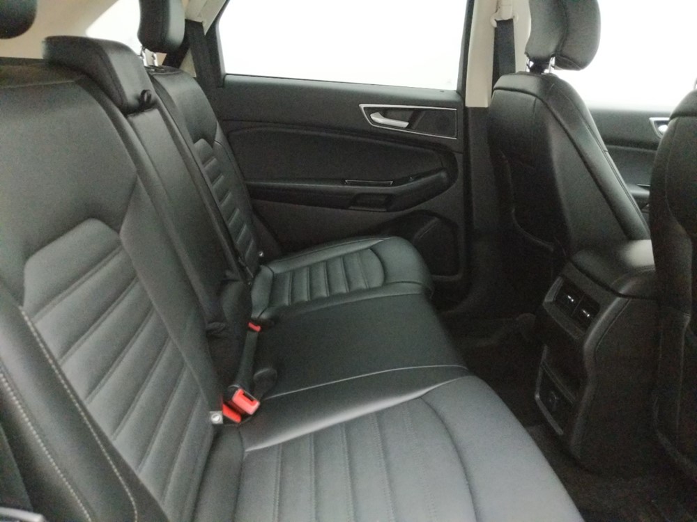 2018 Ford Edge - Passenger Rear Seat