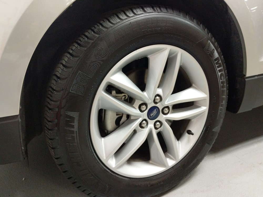 2018 Ford Edge - Wheel