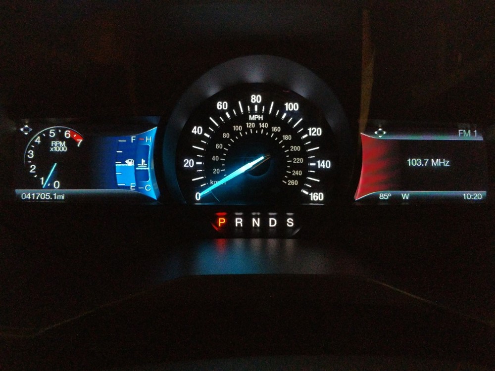 2018 Ford Edge - Odometer Close Up