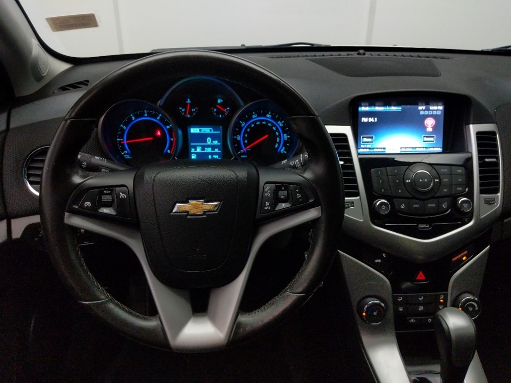 2016 Chevrolet Cruze - Driver Dash