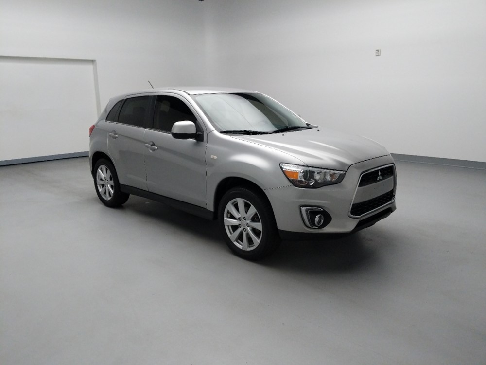 2015 Mitsubishi Outlander - Passenger Front Bumper