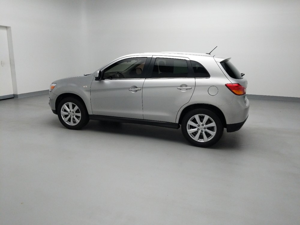 2015 Mitsubishi Outlander - Driver Rear Side
