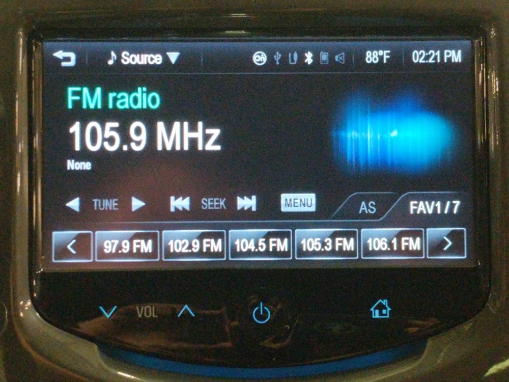 2015 Chevrolet Sonic - Stereo Package