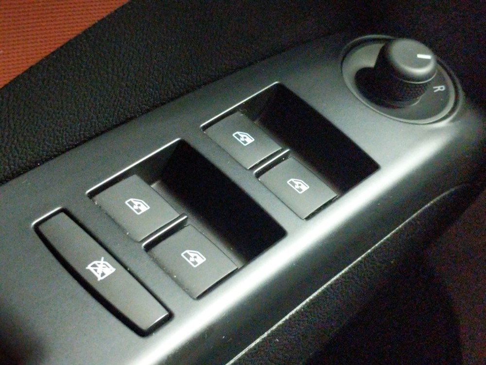 2015 Chevrolet Sonic - Driver Power Windows/Lock Control