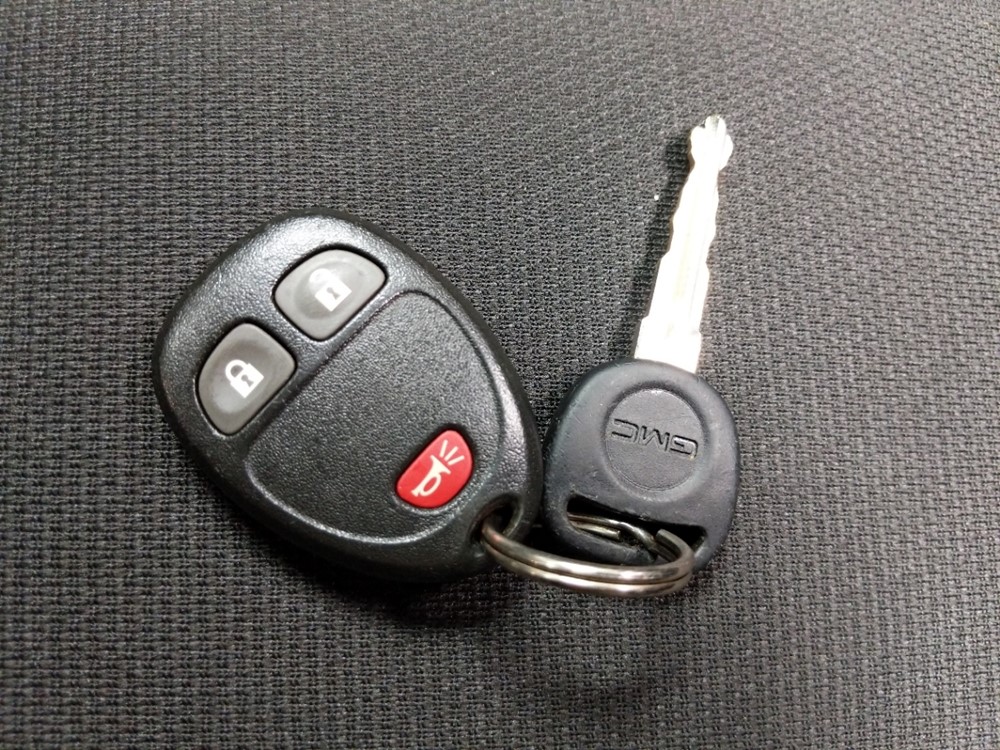 2015 GMC Acadia - Keys
