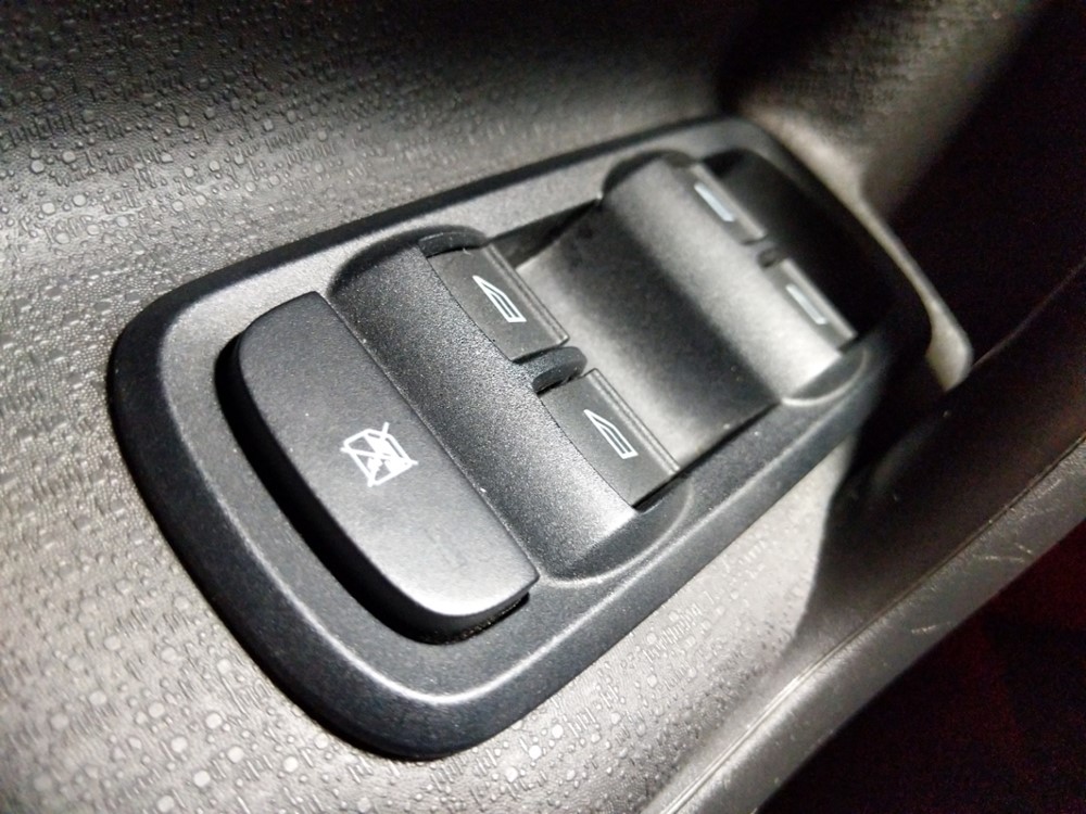 2018 Ford Fiesta - Driver Power Windows/Lock Control