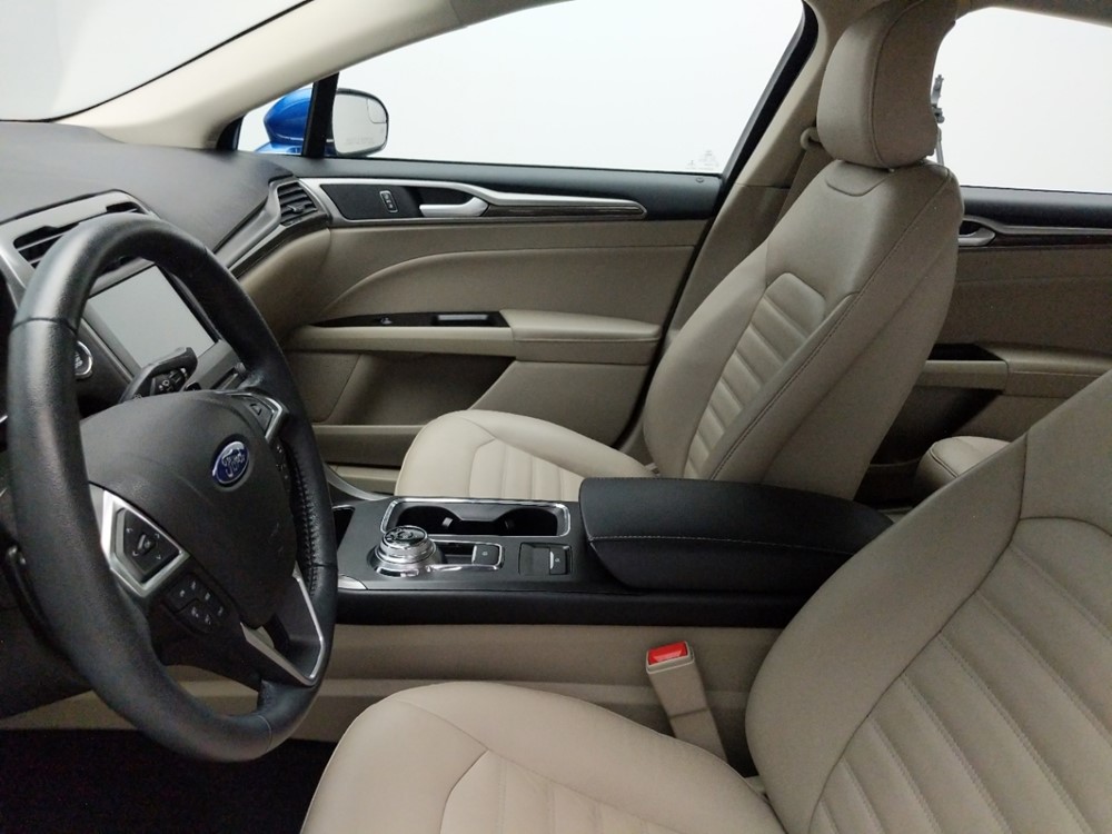 2017 Ford Fusion - Driver Front Seat