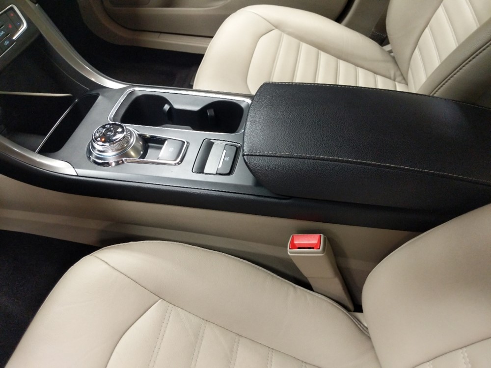 2017 Ford Fusion - Center Console/Cup Holders