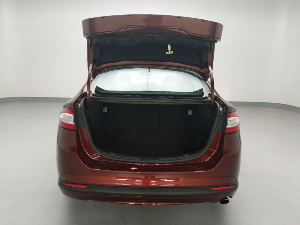 2016 Ford Fusion - Trunk