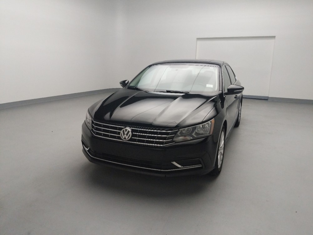 2016 Volkswagen Passat - Driver Front Hood