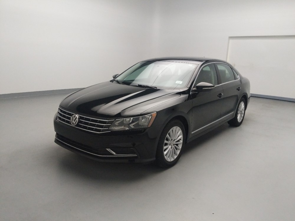 2016 Volkswagen Passat - Driver Front Bumper