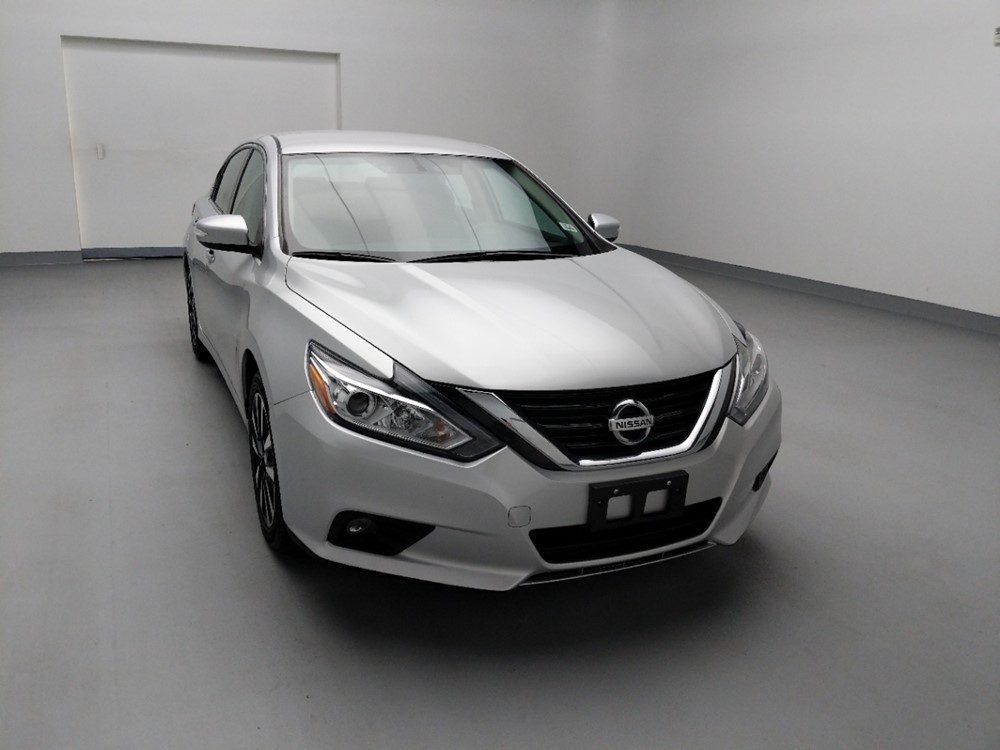 2018 Nissan Altima - Passenger Front Hood