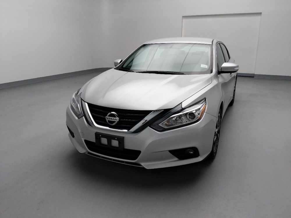 2018 Nissan Altima - Driver Front Hood