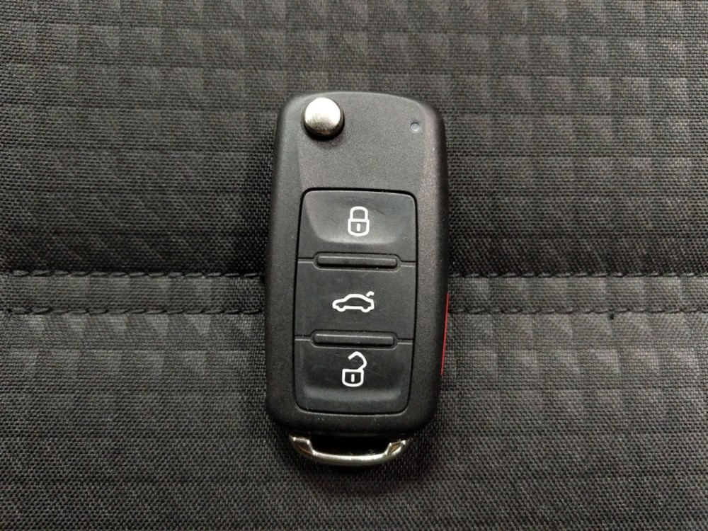 2015 Volkswagen Jetta - Keys