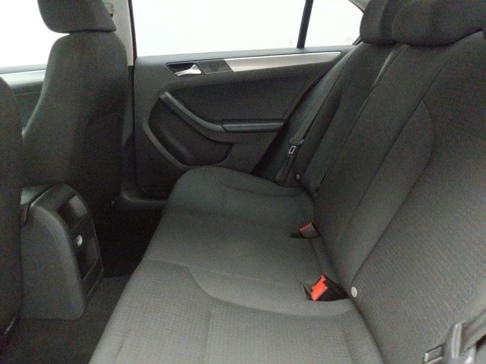 2015 Volkswagen Jetta - Driver Rear Seat