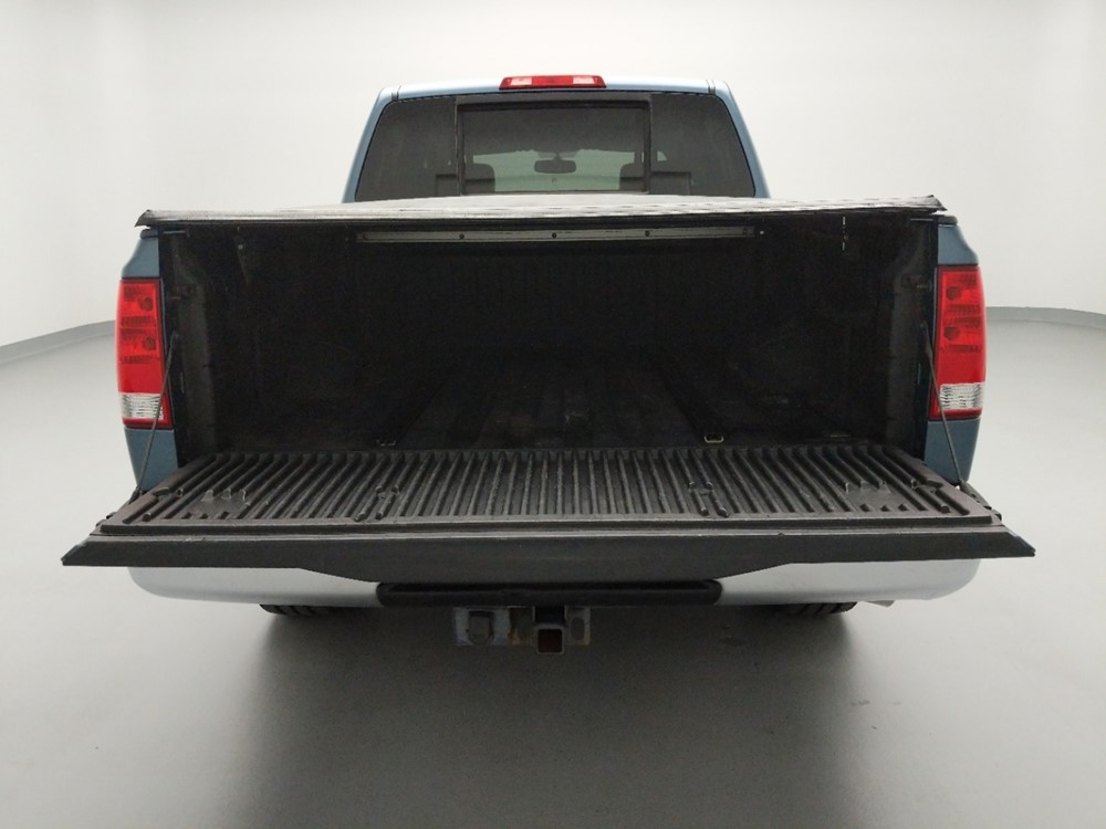 2010 Nissan Titan - Trunk