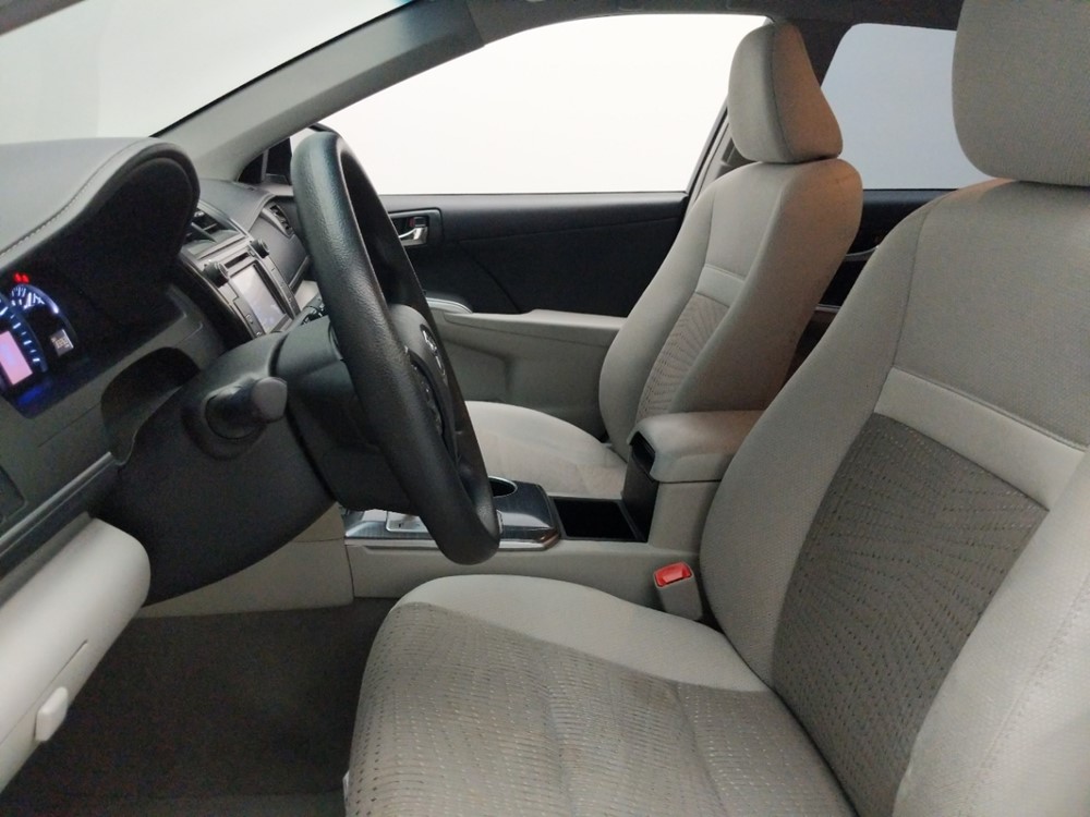 2014 Toyota Camry - Driver Front Seat