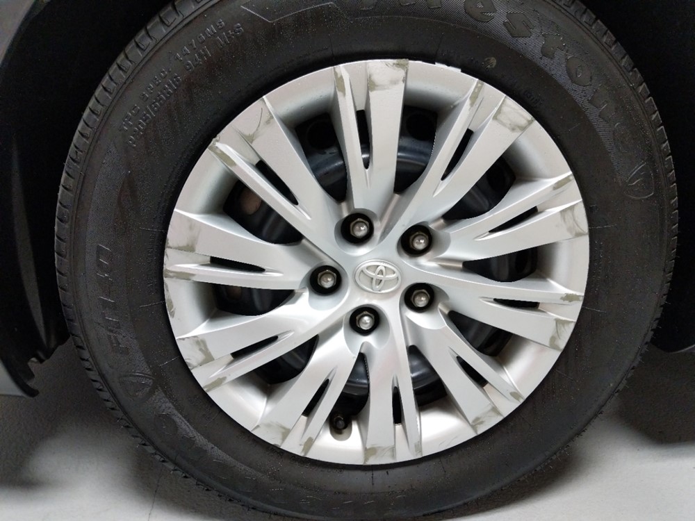 2014 Toyota Camry - Wheel