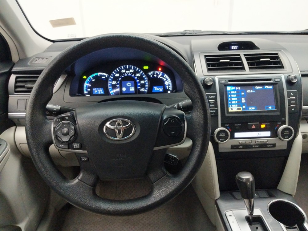 2014 Toyota Camry - Driver Dash