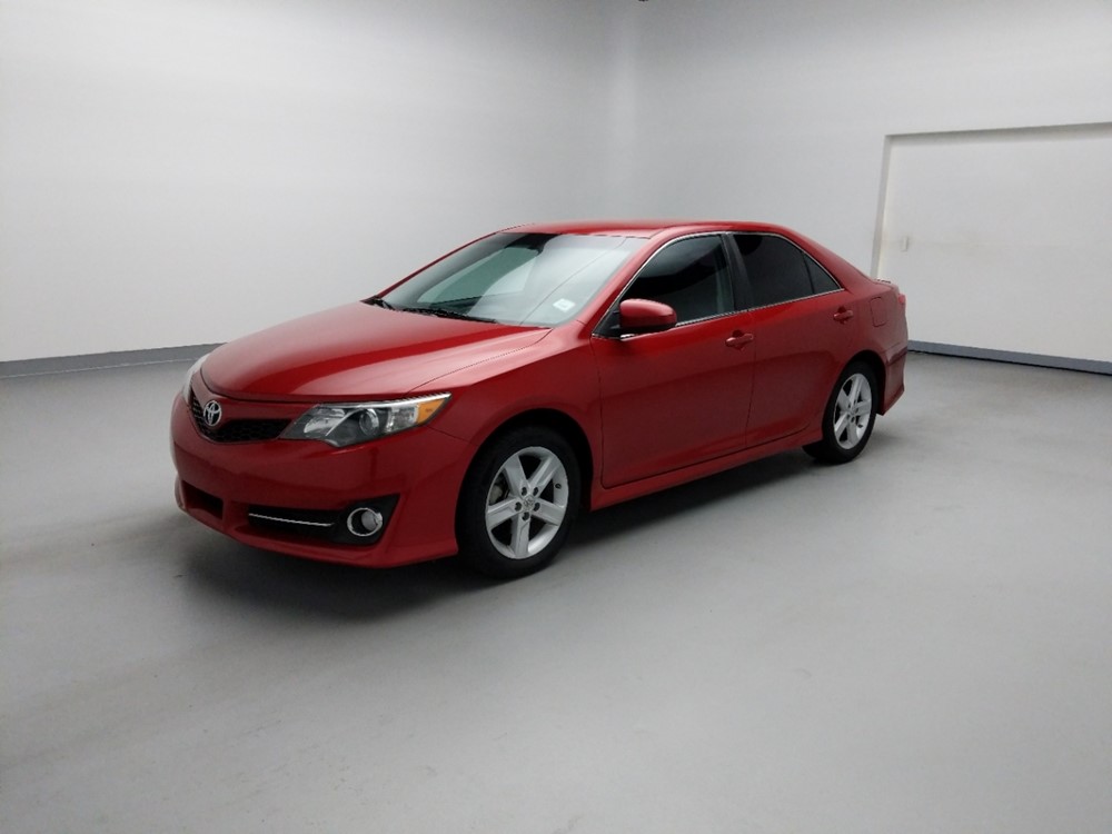 2014 Toyota Camry - Driver Front Bumper