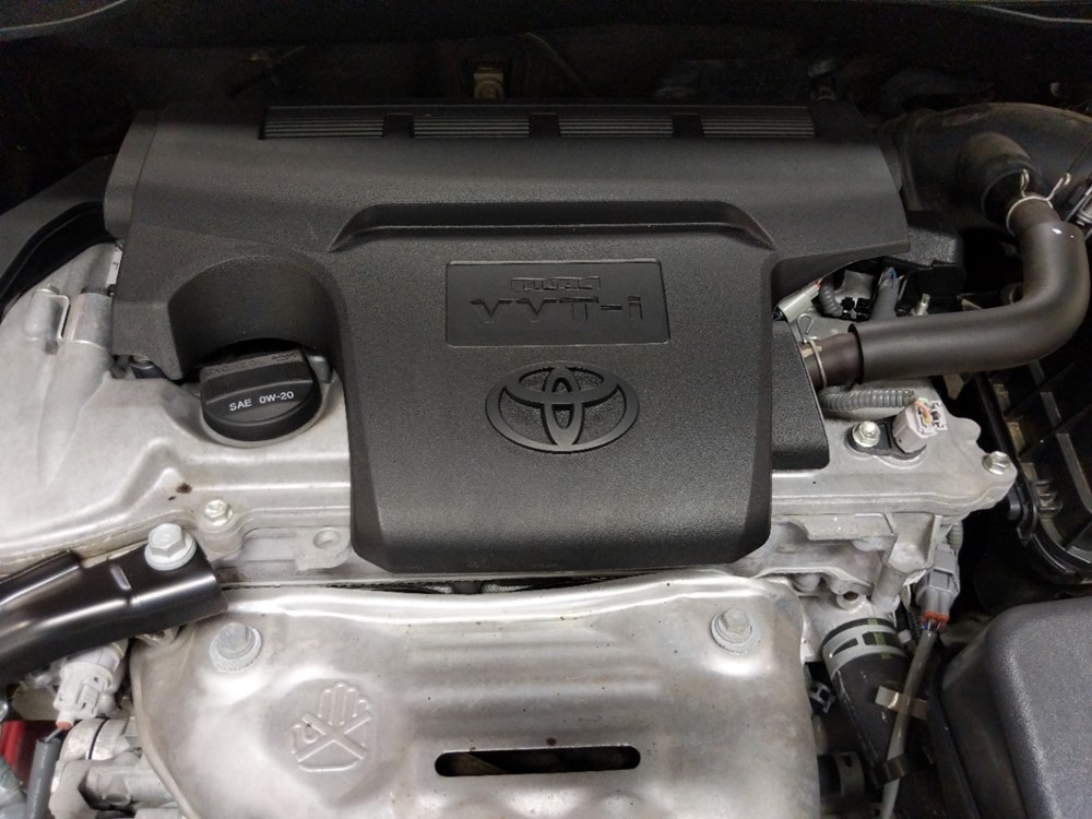 2014 Toyota Camry - Engine