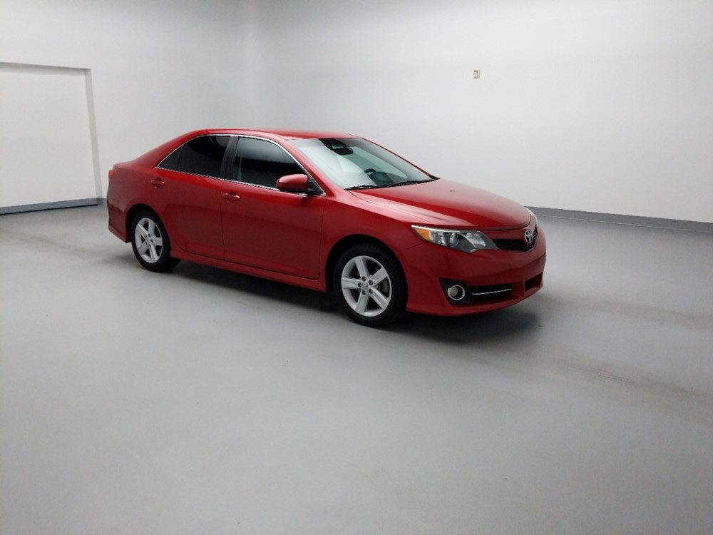2014 Toyota Camry - Passenger Front Bumper