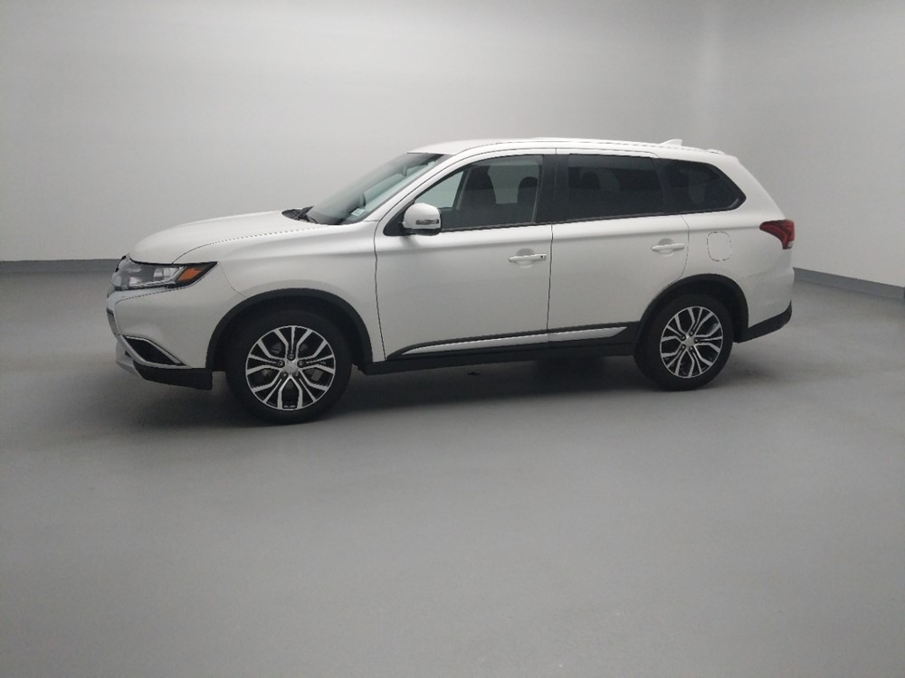 2018 Mitsubishi Outlander - Driver Front Side