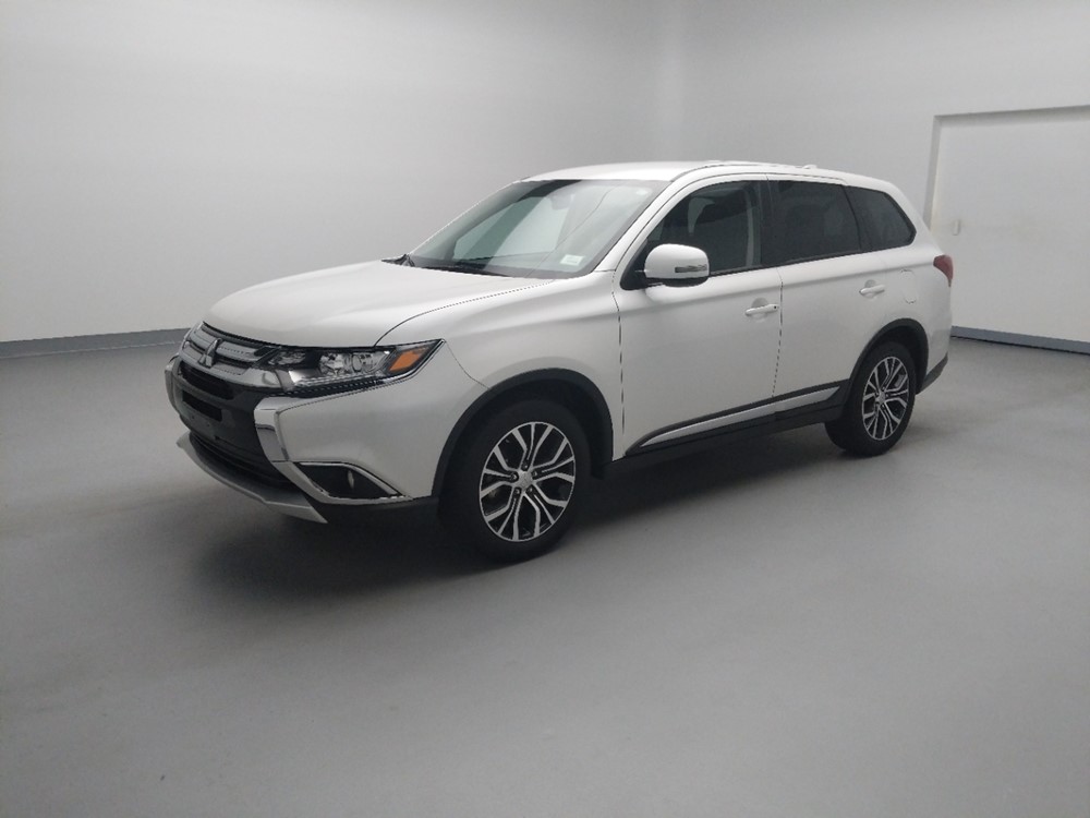 2018 Mitsubishi Outlander - Driver Front Bumper