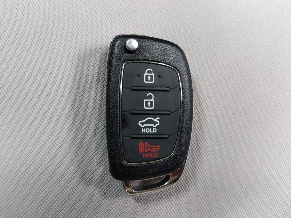 2016 Hyundai Sonata - Keys