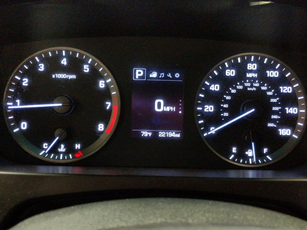 2016 Hyundai Sonata - Odometer Close Up