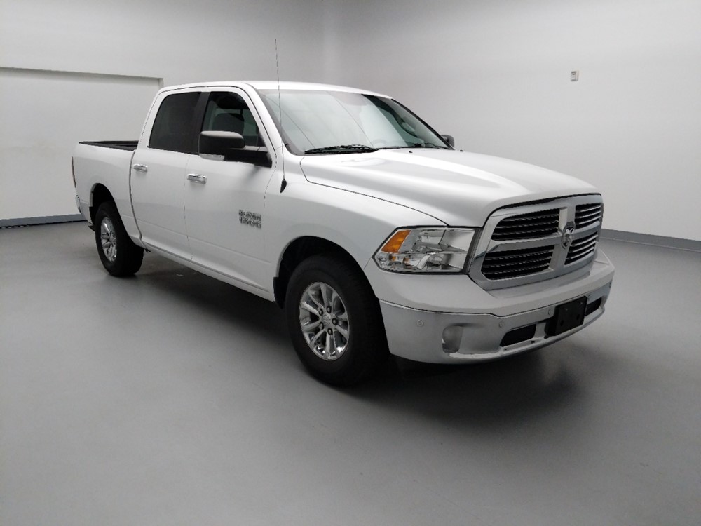 2016 Dodge Ram 1500 - Passenger Front Bumper