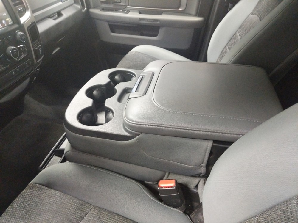 2016 Dodge Ram 1500 - Center Console/Cup Holders