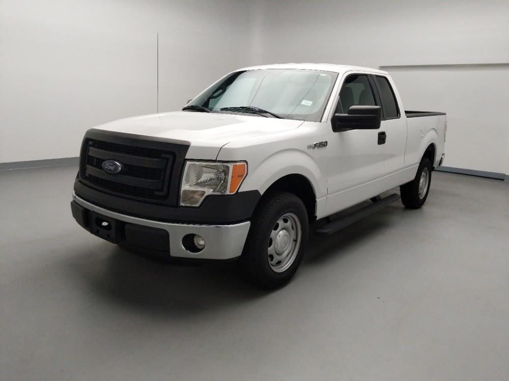 2013 Ford F-150 - Driver Front Bumper