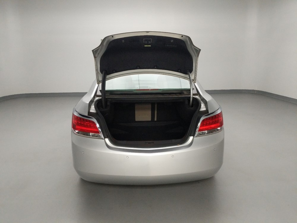 2010 Buick LaCrosse - Trunk