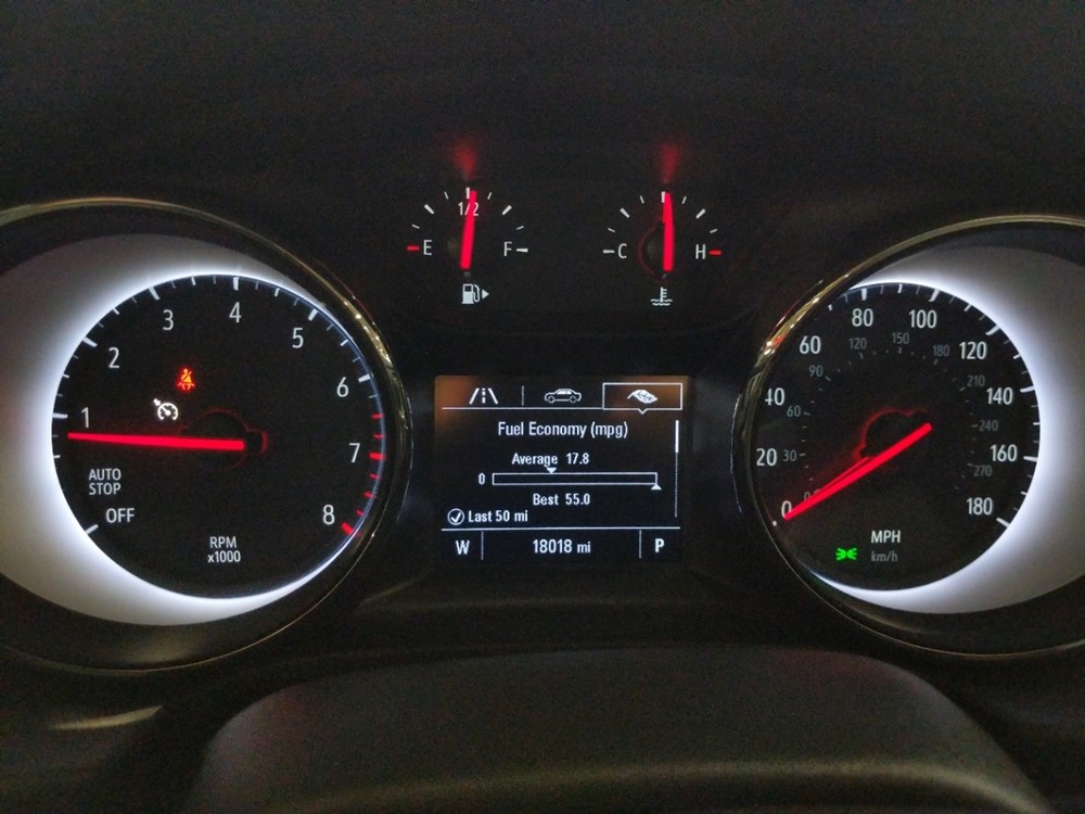 2018 Buick Regal Sportback - Odometer Close Up