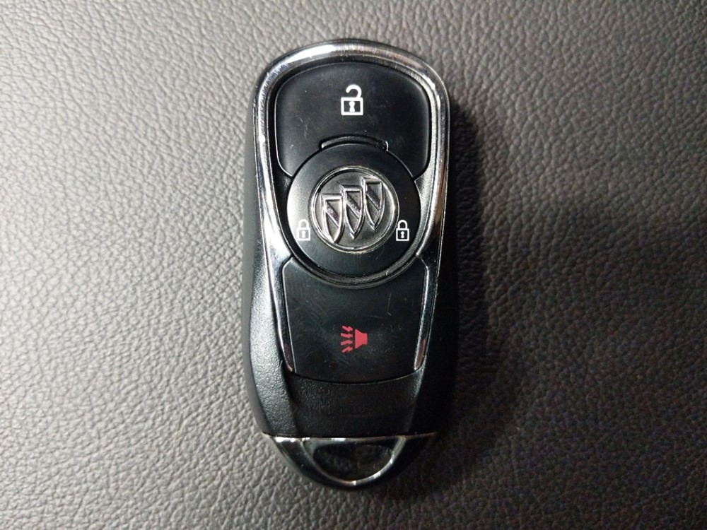 2018 Buick Regal Sportback - Keys