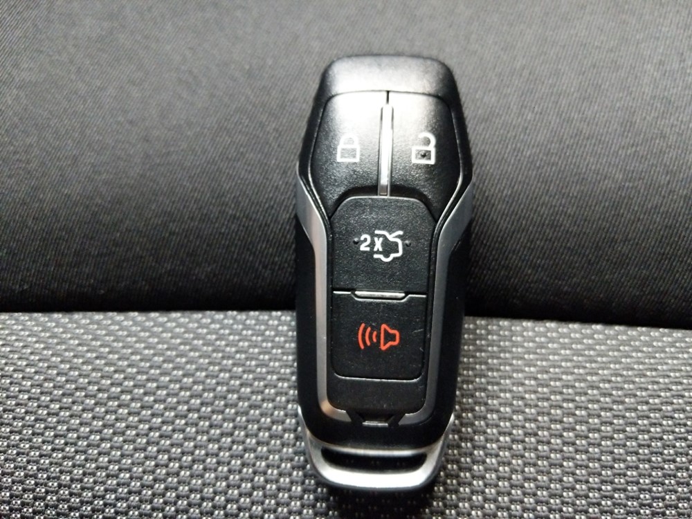 2016 Ford Edge - Keys