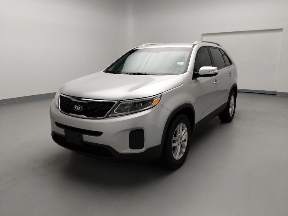 Used 2015 Kia Sorento Driver Front Bumper