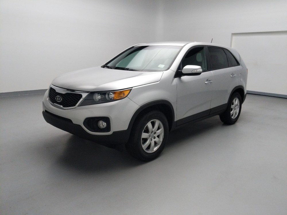 Used 2013 Kia Sorento Driver Front Bumper