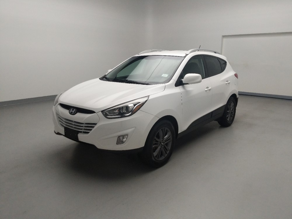 Used 2015 Hyundai Tucson Driver Front Bumper
