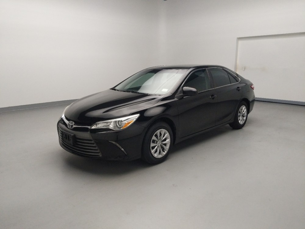 Used 2015 Toyota Camry Driver Front Bumper