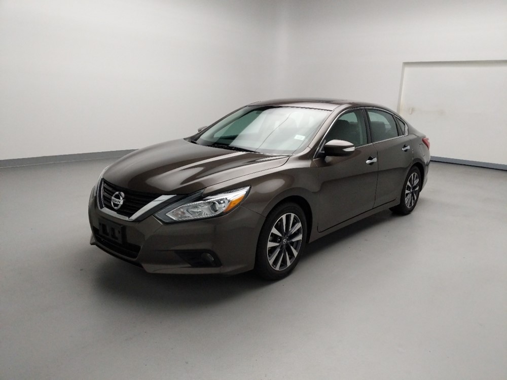 Used 2017 Nissan Altima Driver Front Bumper