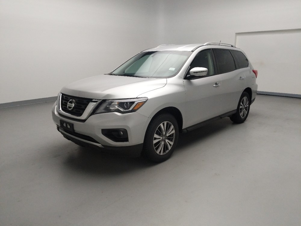 Used 2018 Nissan Pathfinder Driver Front Bumper