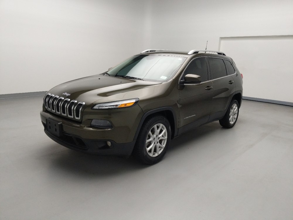 Used 2016 Jeep Cherokee Driver Front Bumper