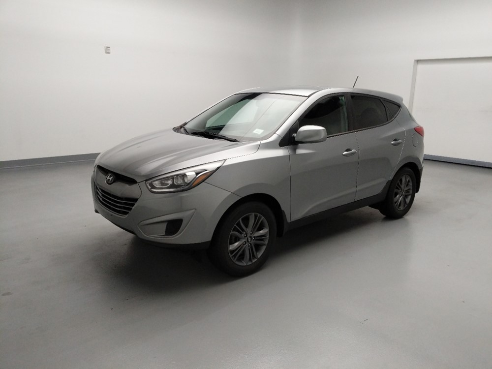 Used 2015 Hyundai Tucson Driver Front Bumper