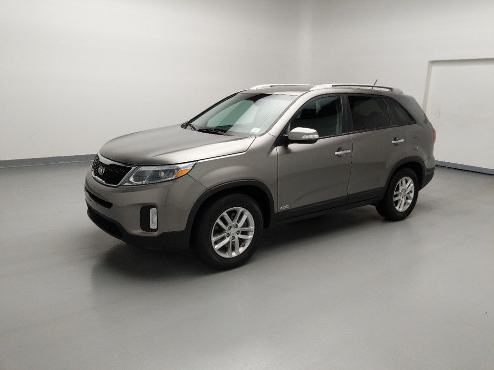 Used 2015 Kia Sorento Driver Front Bumper