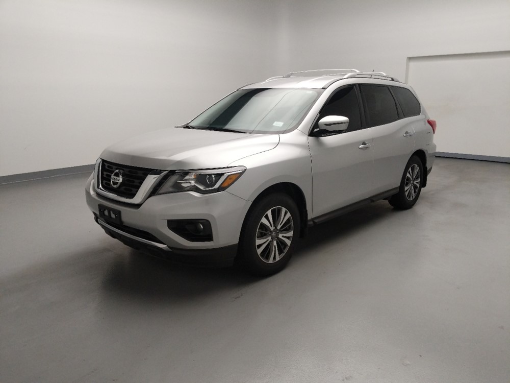 Used 2017 Nissan Pathfinder Driver Front Bumper